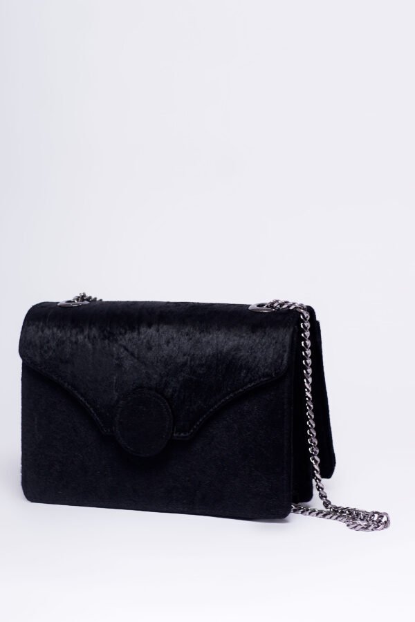 Amaris Large - Black Fur